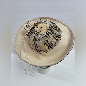 IT'S A JACK McCONNELL WOOL AND PHEASANT FEATHER HAT!!